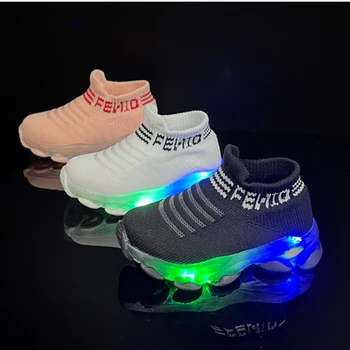 Светодиодные светящиеся кроссовки для детей, летние носки для маленьких девочек и мальчиков, кроссовки, повседневная детская светящаяся спортивная обувь с буквенной сеткой
