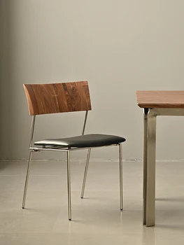 Современный скандинавский легкий обеденный стул из цельного дерева класса люкс из нержавеющей стали для небольшой квартиры, итальянский дизайн, письменный стул без подлокотников