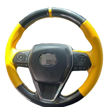 Изготовленный на заказ вручную чехол для рулевого колеса из желтой кожи с карбоновым покрытием для toyotas Corolla RAV4 Avalon Camry 2018-2020