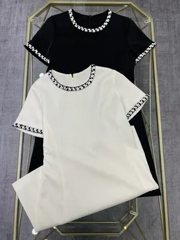 Новое весенне-летнее платье! Классический маленький круглый вырез на манжете, простроченный черно-белыми бусинами дизайн